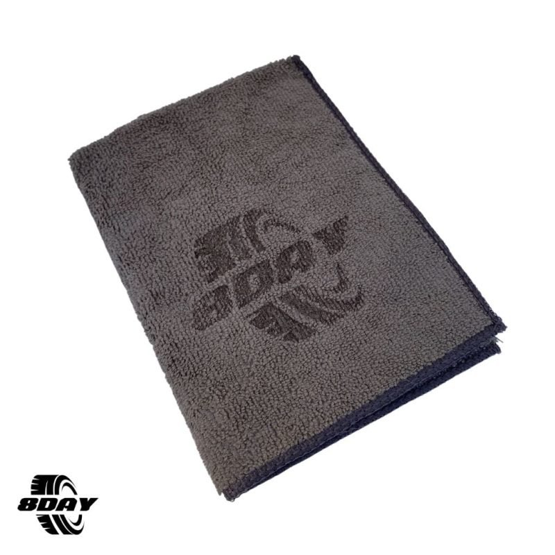 8DAY universali šluostė 300gsm